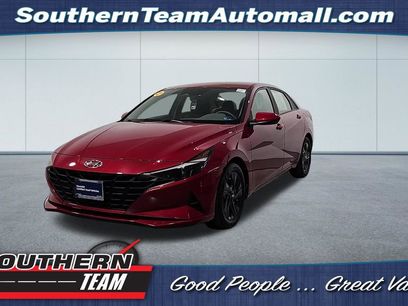 Certified 2022 Hyundai Elantra SEL