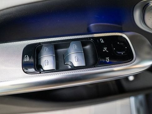 New 2026 Mercedes-Benz GLC 300 4MATIC image 18