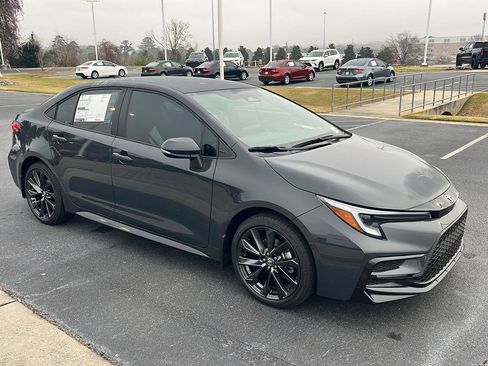 New 2026 Toyota Corolla SE image 8