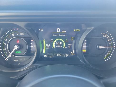 Used 2025 Jeep Wrangler Unlimited Sport S 4xe w/ Convenience Group AWD/4WD image 27