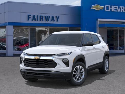 New 2026 Chevrolet TrailBlazer LS AWD/4WD image 6