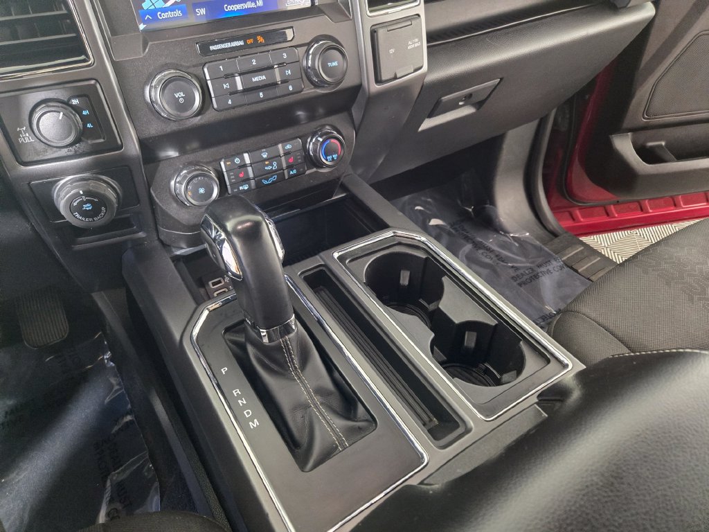 Used 2019 Ford F150 XLT w/ Equipment Group 302A Luxury AWD/4WD image 29