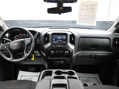 Used 2021 Chevrolet Silverado 1500 Custom AWD/4WD image 13