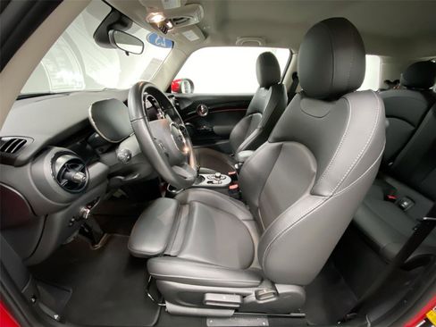 Used 2023 MINI Cooper SE image 17