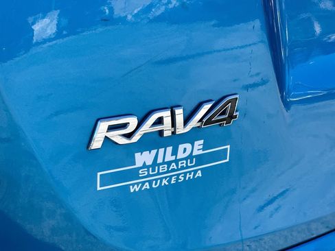 Used 2017 Toyota RAV4 XLE image 17