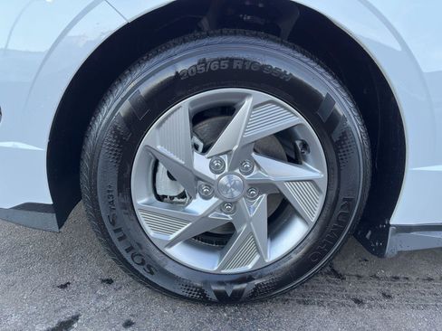 New 2025 Hyundai Sonata SE image 9