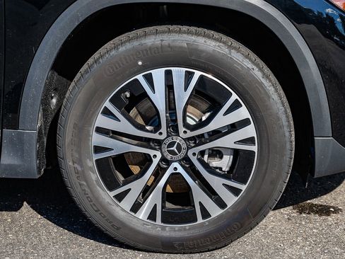 New 2026 Mercedes-Benz GLA 250 4MATIC image 9