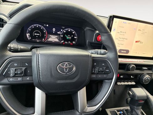 New 2026 Toyota 4Runner TRD Sport Premium AWD/4WD image 9