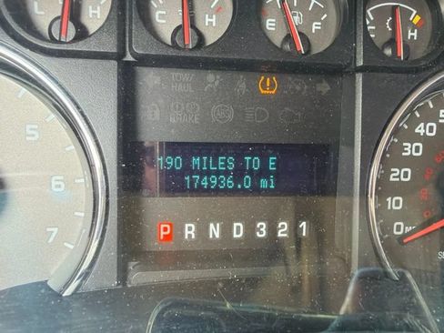 Used 2010 Ford F150 XLT AWD/4WD image 14