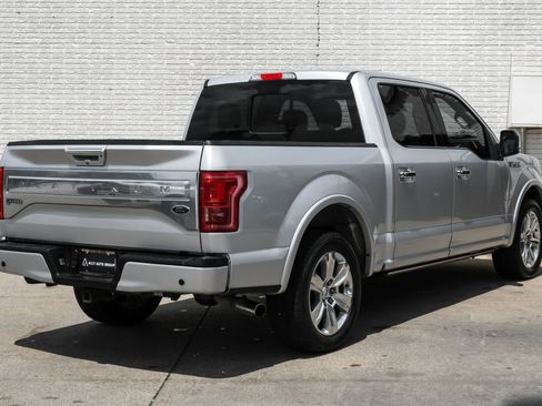 Used 2015 Ford F150 Platinum w/ Equipment Group 701A Luxury RWD image 8