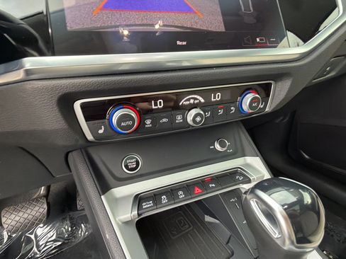 Used 2024 Audi Q3 2.0T Premium AWD/4WD image 27