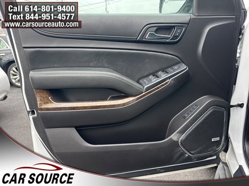 Used 2017 Chevrolet Suburban LT image 17