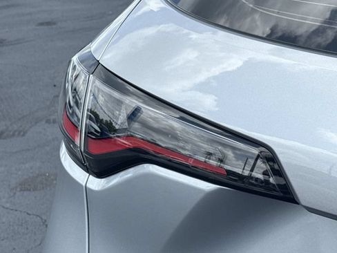 Used 2025 Honda HR-V LX image 15