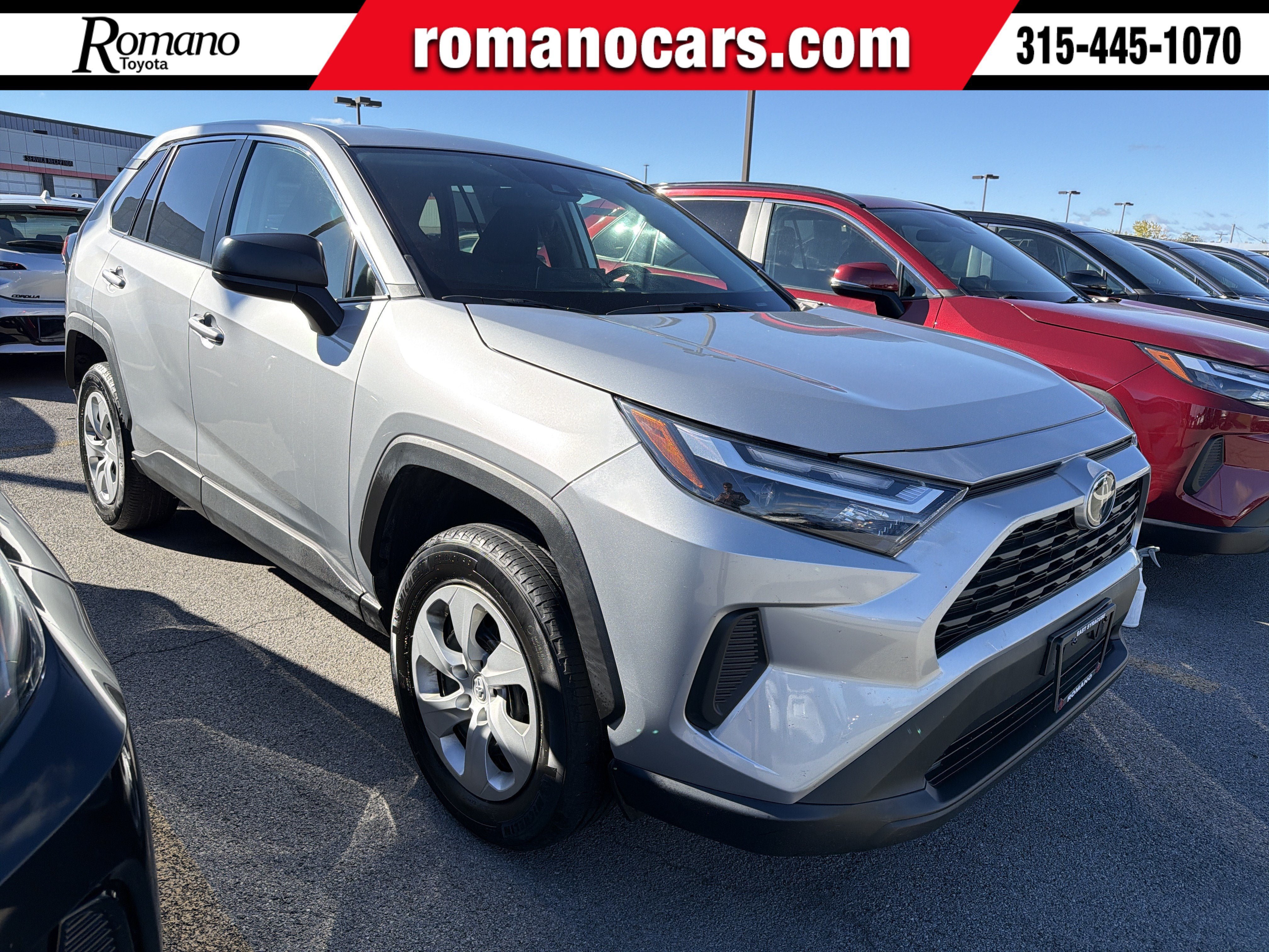 Used 2024 Toyota RAV4 LE AWD/4WD image 1