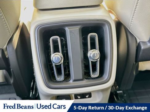 Used 2023 Volvo XC40 B5 Plus w/ Driver Assist Package AWD/4WD image 31