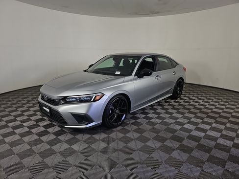 Used 2024 Honda Civic Sport image 8