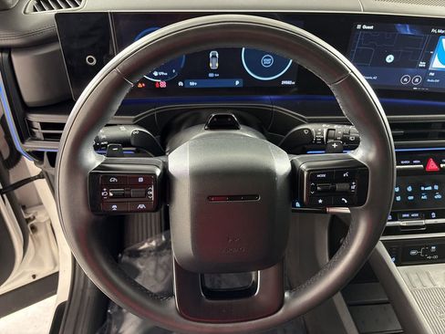 Used 2025 Hyundai Santa Fe Calligraphy image 31