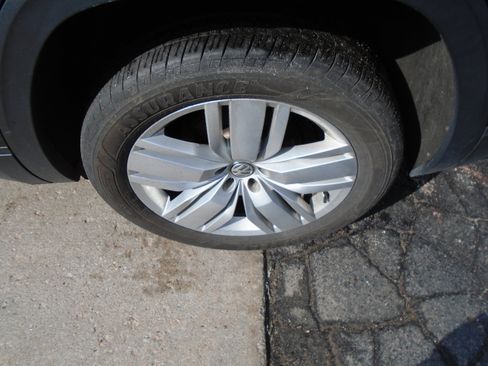 Used 2019 Volkswagen Atlas SE image 17