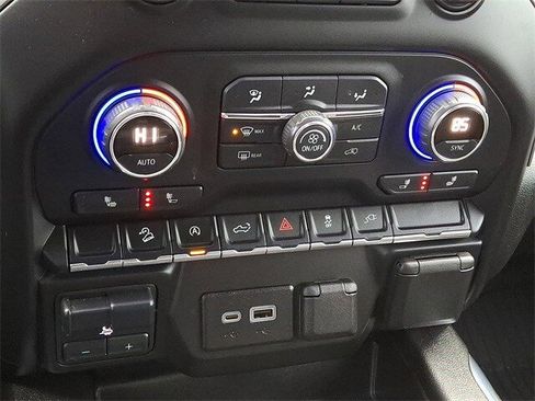 Used 2021 Chevrolet Silverado 1500 LT Trail Boss w/ Convenience Package II image 15