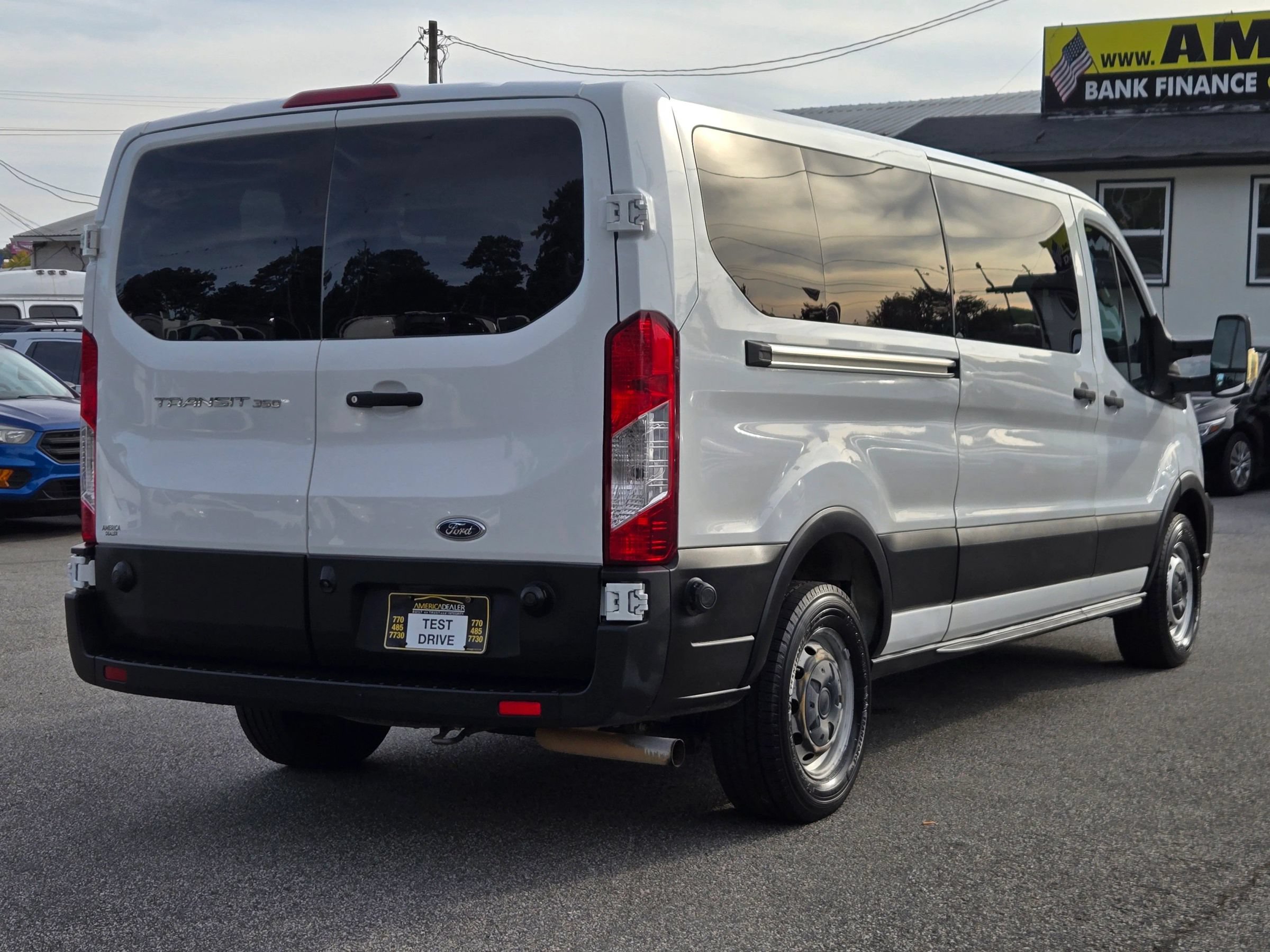 Used 2020 Ford Transit 350 XL RWD image 8
