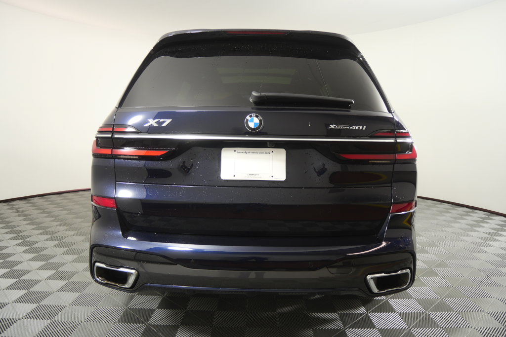 Certified 2024 BMW X7 xDrive40i w/ M Sport Package AWD/4WD image 5