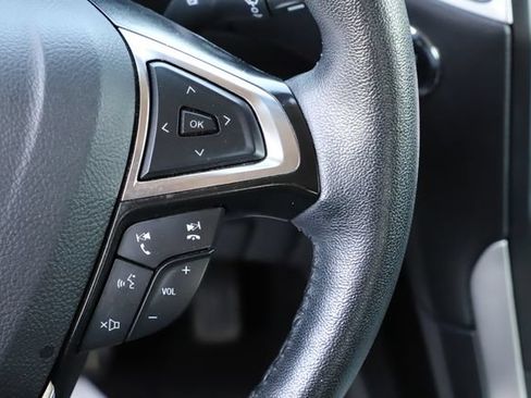Certified 2024 Ford Edge SEL AWD/4WD image 25