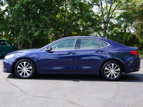 Used 2016 Acura TLX FWD image 8