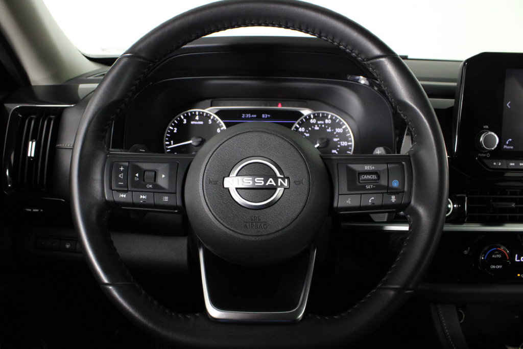 Certified 2024 Nissan Pathfinder SV FWD image 10