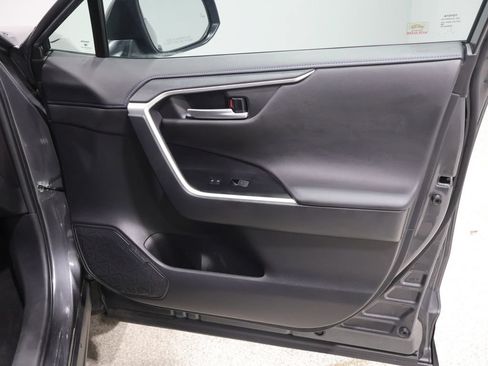 Used 2025 Toyota RAV4 XSE w/ Advanced Technology Package AWD/4WD image 24