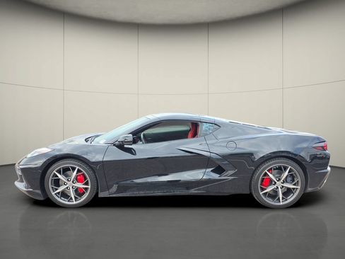 Used 2023 Chevrolet Corvette Stingray Coupe w/ 1LT RWD image 5