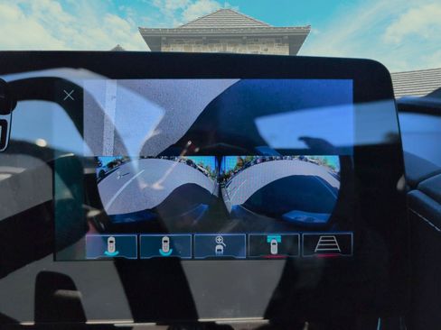 Used 2024 Chevrolet Corvette Stingray Preferred Conv w/ Z51 Performance Package image 21