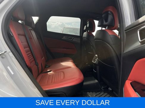 Used 2024 Kia Sportage SX FWD image 19