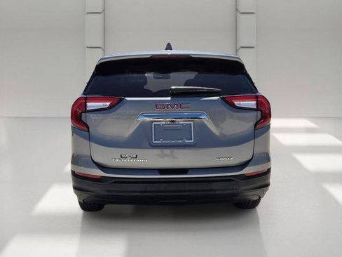 Certified 2024 GMC Terrain SLE AWD/4WD image 4