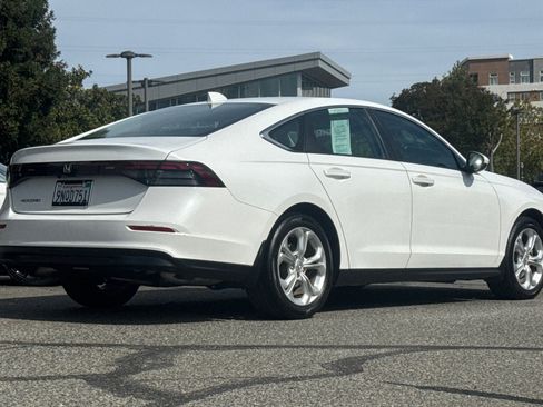 Used 2024 Honda Accord LX image 4