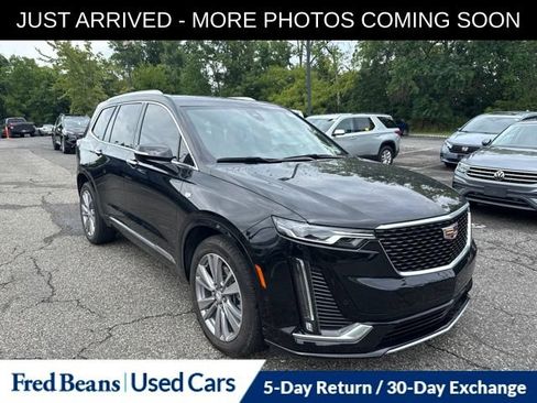 Used 2024 Cadillac XT6 Premium Luxury w/ Technology Package AWD/4WD image 1