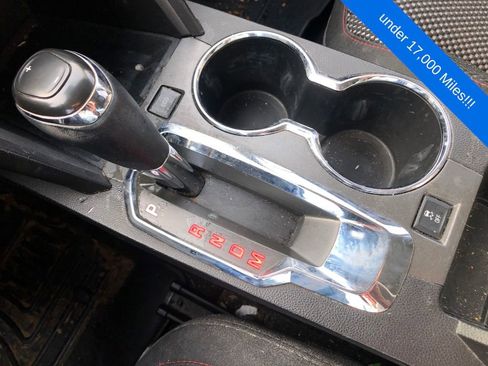 Used 2017 GMC Terrain SLE image 22