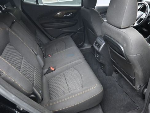 Used 2020 GMC Terrain SLE w/ Driver Convenience Package image 8