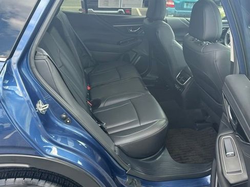Used 2020 Subaru Outback Limited image 8
