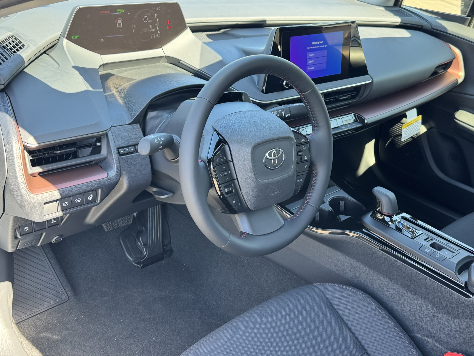 New 2027 Toyota Prius Plug-In Hybrid FWD image 16