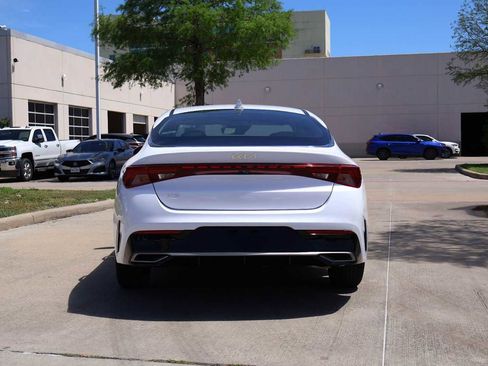 Used 2023 Kia K5 LXS FWD image 5