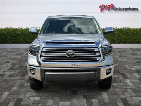 Used 2021 Toyota Tundra Limited w/ Limited Premium Package AWD/4WD image 5