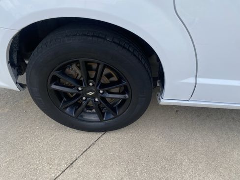 Used 2019 Dodge Grand Caravan GT FWD image 5