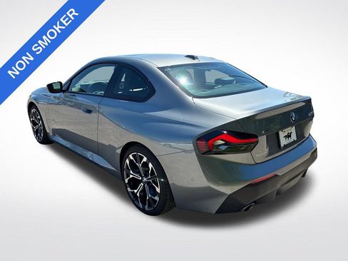 Used 2025 BMW 230i xDrive Coupe w/ Convenience Package AWD/4WD image 6