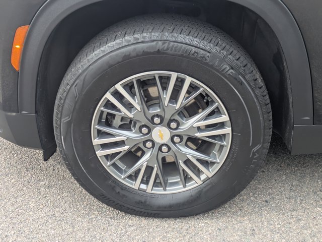 Used 2024 Chevrolet Traverse LT AWD/4WD image 15