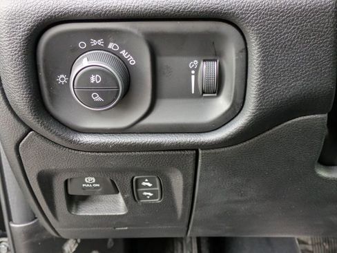 New 2026 RAM 1500 Big Horn AWD/4WD image 13