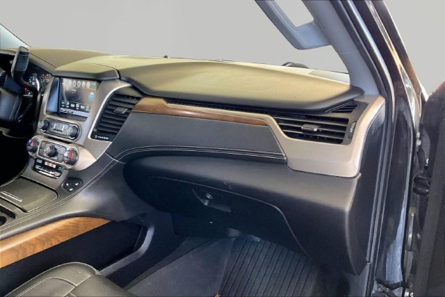 Used 2019 GMC Yukon XL Denali w/ Denali Ultimate Package AWD/4WD image 19