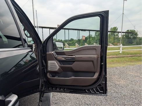 Used 2022 Ford F150 King Ranch w/ Equipment Group 601A High AWD/4WD image 13