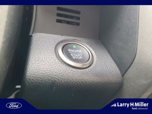 Used 2018 Ford F150 Raptor w/ Equipment Group 802A Luxury image 30