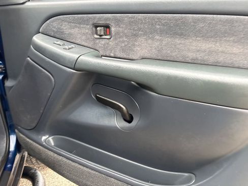 Used 2001 Chevrolet Silverado 2500 LS image 18