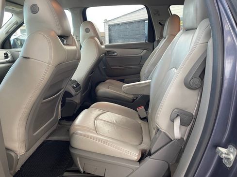 Used 2013 Chevrolet Traverse LT FWD image 10